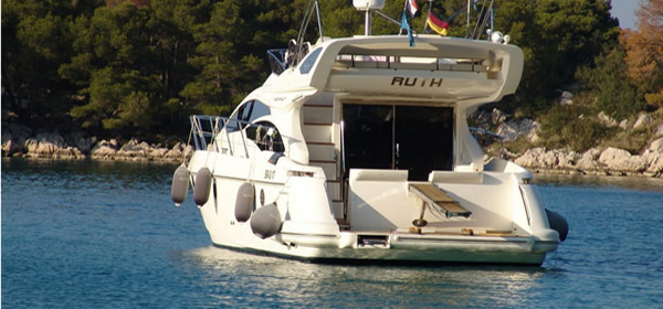 Azimut 43 Fly