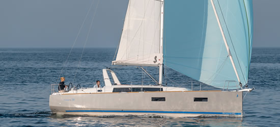 Oceanis 38