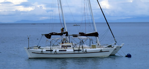 Catamaran Naya