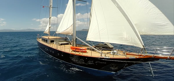 S/Y Le Pietre