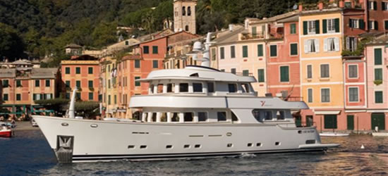 M/Y Magica