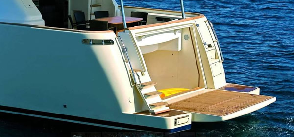 Ferretti Navetta 26 Meter