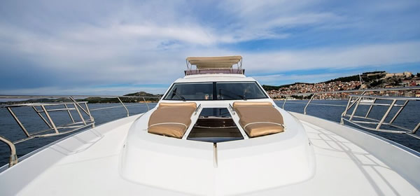 Galeon 640 Fly