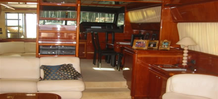 Ferretti 70