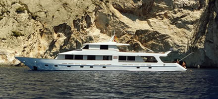 M/Y Elena