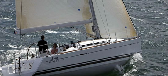 Beneteau First 40