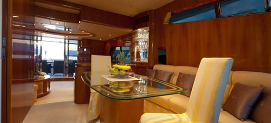 M/Y Elegance 68