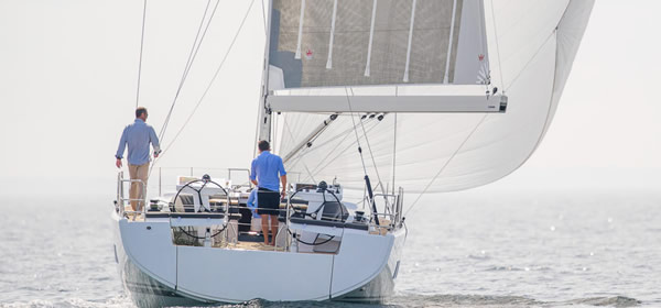 Hanse 548