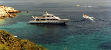 M/Y Elena