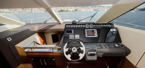 Galeon 640 Fly