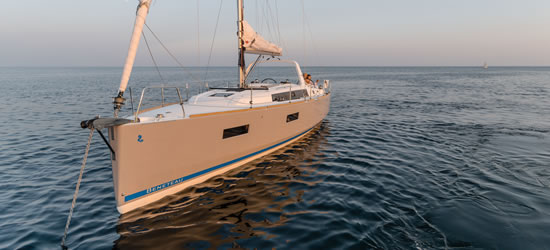 Oceanis 38