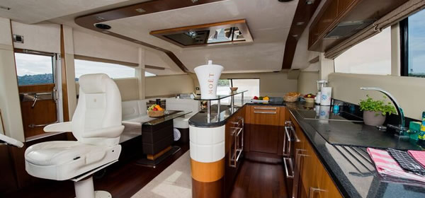 Galeon 640 Fly