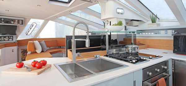 Diamante 555 Catamaran