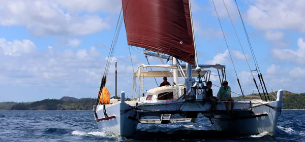 Catamaran Naya