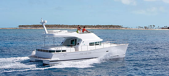 Lagoon 44 Power Cat